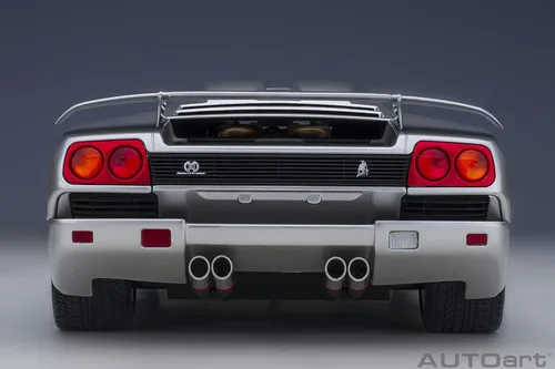 Miniatura 6 de AUTOart Lamborghini Diablo SE30 JOTA (TITANIO/Plateado metálico)