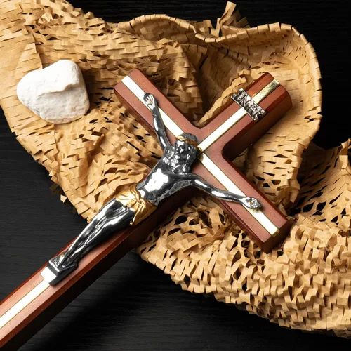 Miniatura 4 de KUXBET Crucifijo de Pie Cruz con Soporte Desmontable de 10.6 Pulgadas Cruz de Madera Católica de Jesucristo para Colgar en la Pared para Decoración