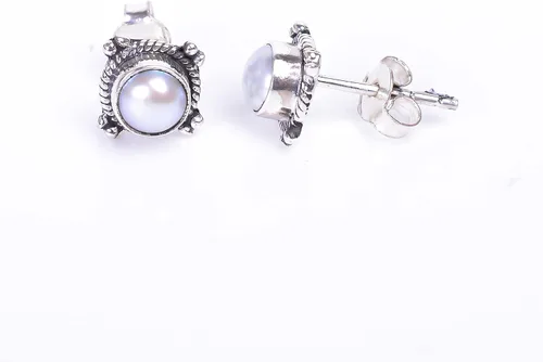 Miniatura 30 de Round Gemstone Stud Design 2