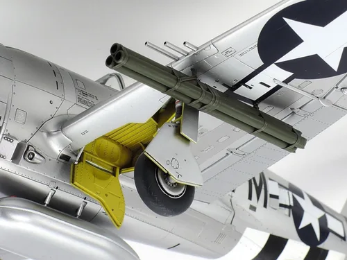 Miniatura 4 de Tamiya 61090 1/48 P-47D Thunderbolt Bubbletop Plastic Model Airplane Kit