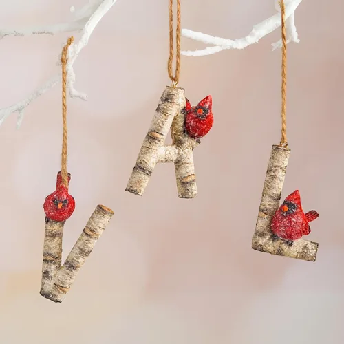 Miniatura 4 de Adorno de Navidad con letra inicial cardenal rústica, aspecto de madera de abedul, alfabeto colgante, decoración con monograma para árbol de Letra R