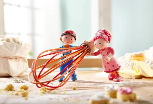 Miniatura 3 de Haba Little Friends Lilli – 4" Bendy Chica Muñeca Figura con rosa cabello