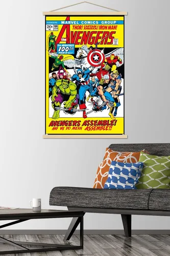 Miniatura 2 de Trends International Marvel Comics Avengers #100 - Póster de pared, 22.37 x 34.00 pulgadas, paquete de impresión premium y colgador de madera de haya