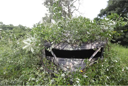 Miniatura 4 de HME Executioner 300D Cervidae Camo Tela resistente al agua, altura de pie 67 pulgadas, persiana emergente para tres personas