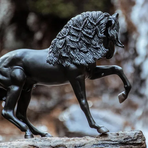Miniatura 4 de Breyer Serie tradicional de caballos Sjoerd Modelo de juguete de caballo 12.25 x 8 pulgadas Escala 1:9 Modelo #1859