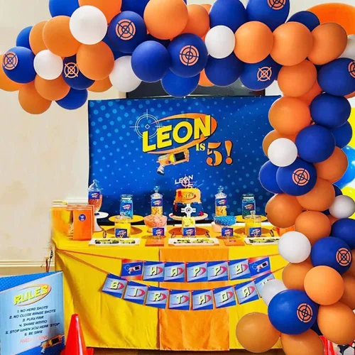 Miniatura 4 de Kit de guirnalda de globos para fiesta de la guerra de dardos, paquete de 113 globos azules, naranjas y negros, letrero para niños, baby shower