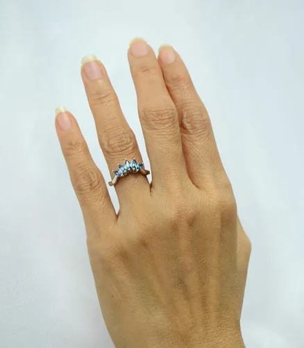 Miniatura 6 de RB Gems - Anillo de plata de ley 925 diseño de marquesa de 08 quilates chapado en rodio corona de 5 piedras
