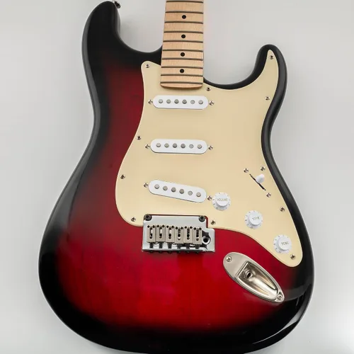 Miniatura 5 de Juego de carcasa para guitarra eléctrica Musiclily SSS 11 agujeros Stratocaster para Fender, hecho en México/EE. UU., crema (1Ply Cream)