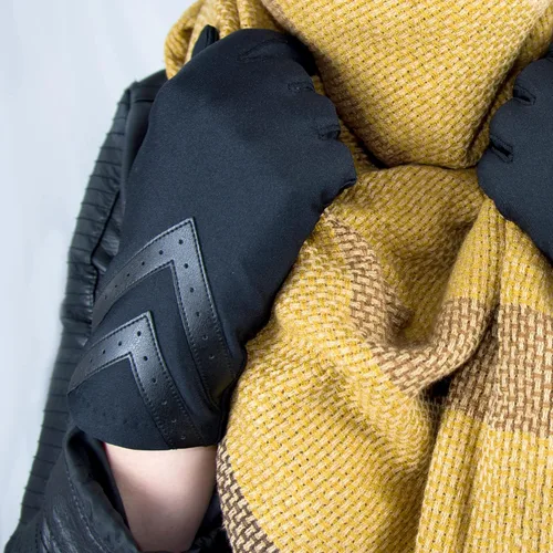 Miniatura 7 de isotoner - Guantes para mujer de elastano y forro polar con detalles estilo chevrón y compatible con pantallas táctiles