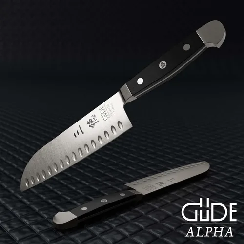 Miniatura 6 de Güde Cuchillo Santoku de la serie Alpha Forjado/Granton Edge, 7 pulgadas, acero endurecido en hielo, fabricado en Solingen, Alemania desde 1910