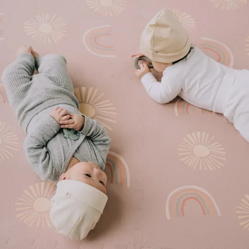 Miniatura 7 de Alfombra de juego para bebés, niños pequeños y bebés, seis azulejos entrelazados hechos con espuma EVA suave no tóxica, 4 x 6 pies