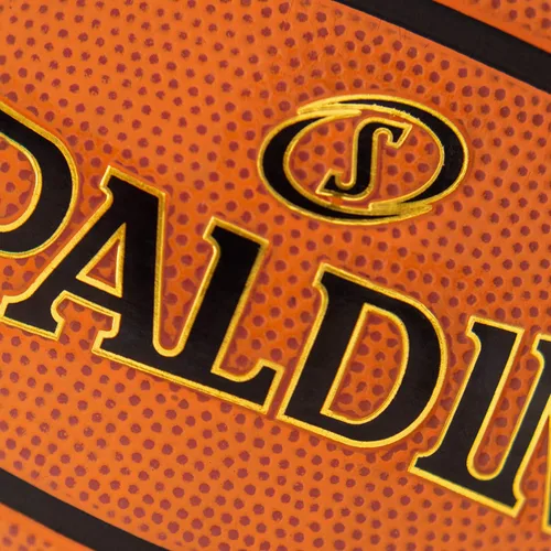 Miniatura 5 de Spalding Balones de baloncesto de goma para exteriores Cubierta de goma de rendimiento diseñada para jugar al aire libre Varios tamaños