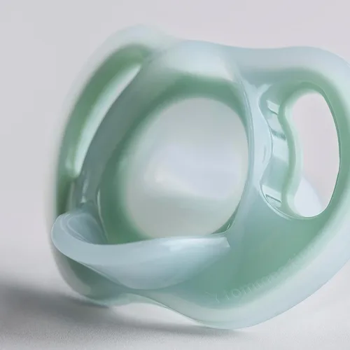 Miniatura 6 de Tommee Tippee - Chupete de silicona ultraligero, 6-18 meses, diseño simétrico de una pieza, sin BPA, paquete de 4