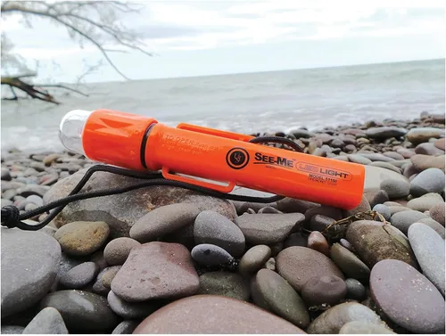 Miniatura 3 de UST See-Me 1.0 - Luz LED impermeable para emergencias, camping, senderismo y supervivencia al aire libre