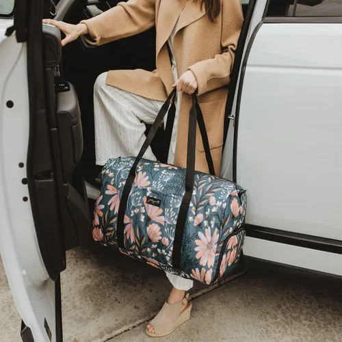 Miniatura 6 de Jadyn - Bolsa grande de lona de mujer para fin de semana, 22in, con bolsillo para zapatos, bolsa de viaje