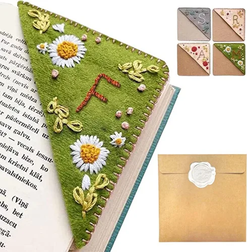 Miniatura 35 de Marcapáginas de esquina bordado a mano personalizado, 26 letras con costura a mano de fieltro, marcapáginas de esquina con bordado de flores lindo
