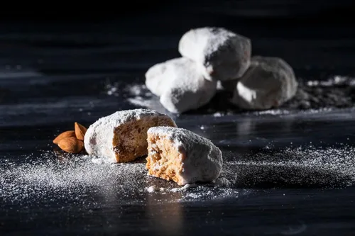 Miniatura 5 de Galletas griegas hechas a mano (Kourabie) con almendras enteras 450g/15.8oz