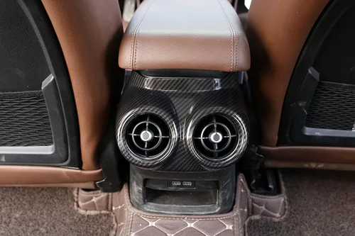 YIWANG Estilo de fibra de carbono para Alfa Romeo Stelvio fila trasera aire acondicionado salida cubierta Trim Car-styling
