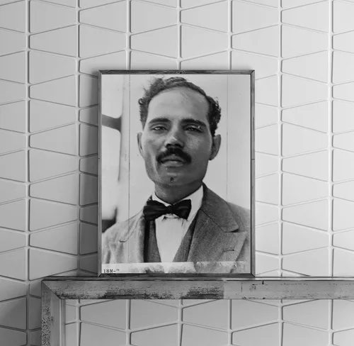 INFINITE PHOTOGRAPHS Foto: Pedro Albizu Campos | Retrato | 1936 | Reproducción fotográfica histórica | Arte mural histórico
