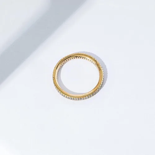 Miniatura 4 de Tienda Essentials Anillo de eternidad de doble fila chapado en oro de 14 quilates o rodio