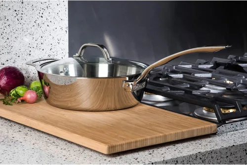 Miniatura 6 de Viking Sartén Profunda Contemporánea de 3 Capas para Freír con Tapa de Vidrio, Olla de Cocción Sauté de Acero Inoxidable de 3.6 Cuartos, Apta