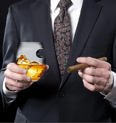 Miniatura 7 de Bezrat Vasos de cigarro de whisky – Juego de 2 vasos de whisky a la antigua moda con soporte lateral para puros – Regalo del día del padre – papá