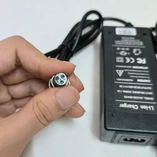 Miniatura 8 de 【Ajuste Verificado】Cargador de 29.4V 1.5A/ 1A de 3 clavijas para Jetson Swagtron Hover-1 etc. Paquete de batería de litio de 24V/ 25.2V/ 25.9V