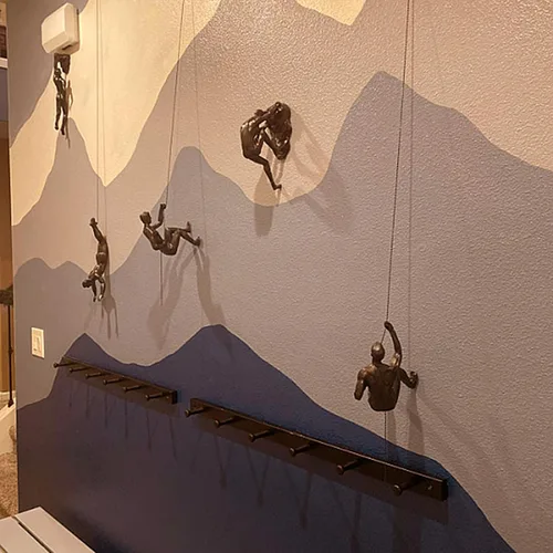 Miniatura 7 de MODIRNATION "El Alpinista" Figura Colgante Moderna para Pared, Estatua de Resina Retro y Elegante para Decoración de Hogar y Oficina, Arte