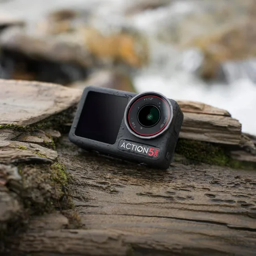 Miniatura 7 de DJI Osmo Action 5 Pro Essential Combo, cámara de acción impermeable con sensor de 1/1.3", video 4K/120fps, seguimiento de sujetos, estabilización