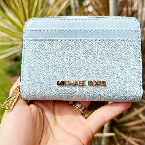 Miniatura 6 de Michael Kors Jet Set - Estuche de viaje con cremallera media alrededor MK Pale Ocean Blue Multi Azul Patchwork Cartera con cremallera