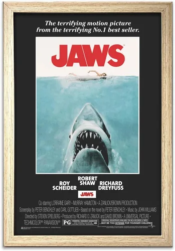 Miniatura 7 de Scorpio Posters Jaws - Mini póster de película, con licencia oficial, 11 x 17 pulgadas, con soporte para póster de madera negra