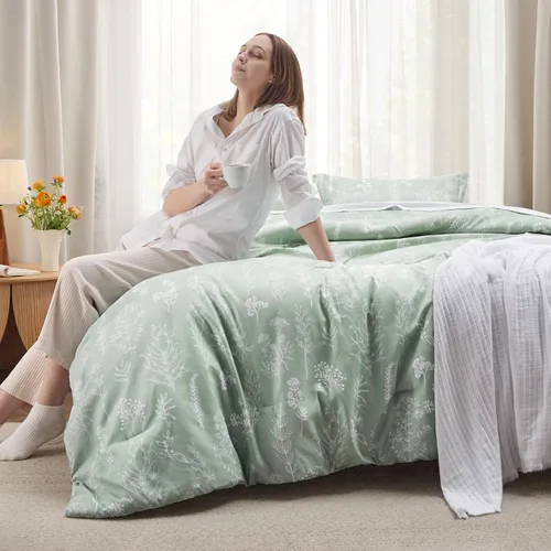 Miniatura 3 de Bedsure - Juego de edredón tamaño King, juego de ropa de cama verde salvia, 3 piezas de ropa de cama floral bonita, 1 edredón reversible suave