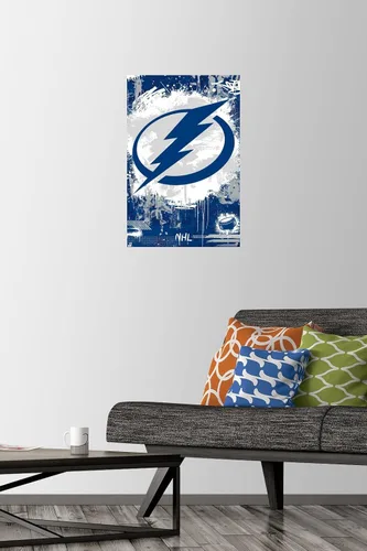 Miniatura 2 de Trends International NHL Tampa Bay Lightning - Póster de pared con logotipo Maximalist 23, 14.72 x 22.37 pulgadas, paquete de póster y alfiler
