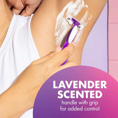 Miniatura 6 de BIC Soleil 3 maquinillas de afeitar desechables perfumadas para mujer, 3 cuchillas con una tira de humedad para un afeitado sedoso, surtido de 4