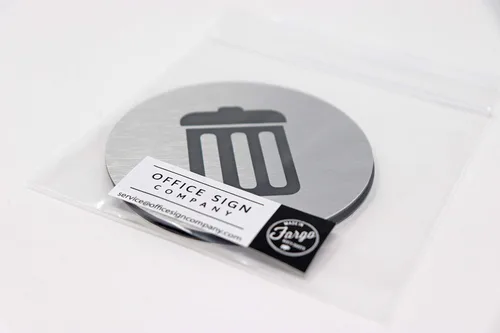 Miniatura 7 de Letreros de metal para basura y reciclaje, marcadores de basura y reciclaje, juego de 2, 1 letrero de basura negro y 1 letrero de reciclaje verde