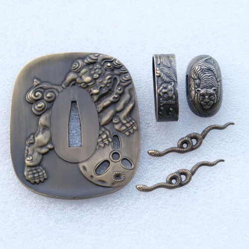 Miniatura 53 de Espada samurái japonesa KOSHIRAE – TSUBA FUCHI KASHIRA MENUKI 68-100