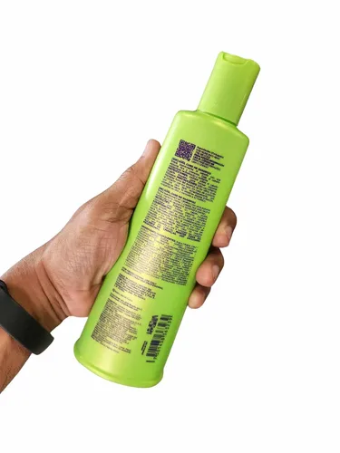 Miniatura 5 de Fantasy Nails KÜÜL CURE ME CHAMPÚ 10.1 fl oz. Botella verde