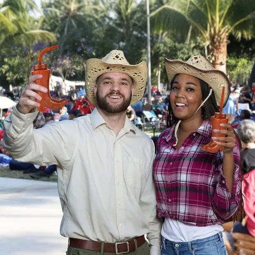 Miniatura 7 de ALINK Copas de botas de vaquero con pajitas y tapas, 12 tazas de vaquero de 10 onzas para fiesta infantil para fiestas temáticas de rodeo