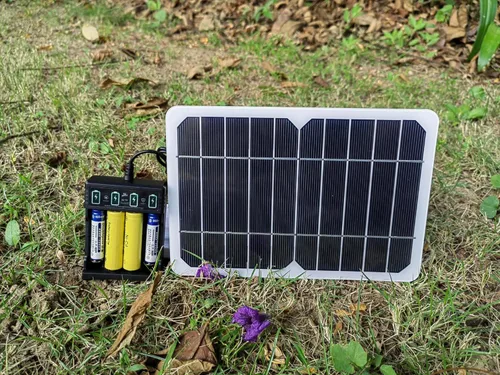 HUI YINGC Cargador de energía solar con panel solar portátil de 5 vatios para baterías recargables de 1.2 V AA y AAA para el hogar, con panel solar