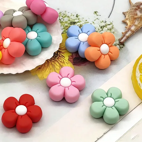 Miniatura 5 de YOKUSHI Abalores de silicona con forma de flor para bolígrafos a granel, 11 piezas de cuentas sueltas de goma con forma de margarita para hacer