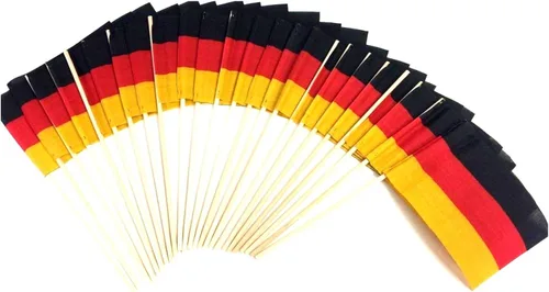 Paquete de 24 banderas miniatura de escritorio y mesa pequeñas de algodón de 4 x 6 pulgadas, a elegir entre 14 países populares del mundo, banderas