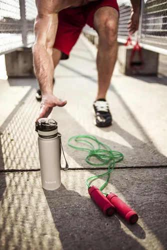 Miniatura 4 de Brimma Botella de agua deportiva de alta calidad con tapa superior abatible a prueba de fugas, plástico Tritan ecológico y sin BPA, imprescindible