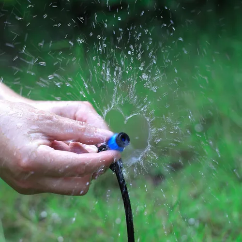 Miniatura 5 de Emisores de riego por goteo con rociador de goteros de flujo de agua ajustable de 360 grados para tubos de 1/4 de pulgada, rociador de goteros