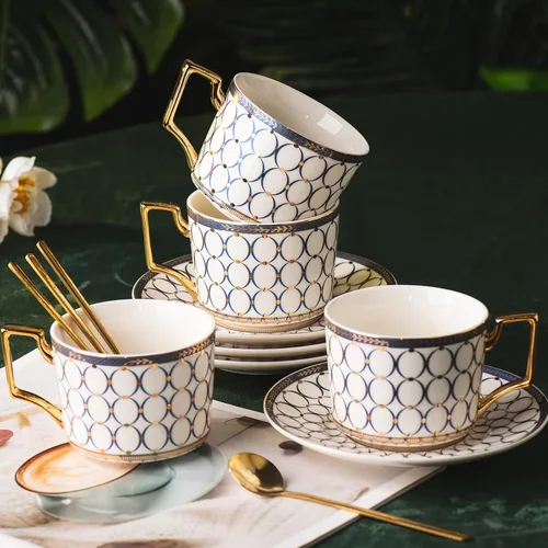 Miniatura 9 de Juego de 15 piezas de servicio de té de porcelana para 4, juegos de té y café de porcelana de hueso, juego de tazas de té con tetera, azucarera