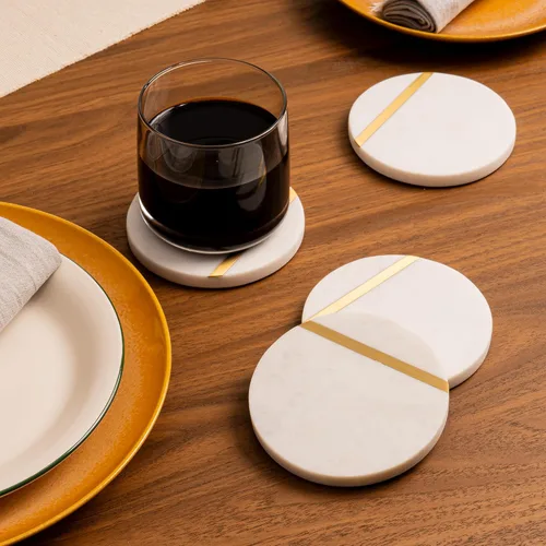 Miniatura 2 de Cork & Mill Juego de 6 posavasos de mármol, decoración moderna y estética de lujo para mesa de café, mármol blanco con incrustaciones de latón