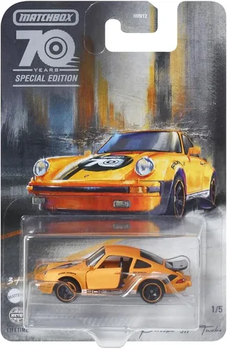 Miniatura 2 de Matchbox Moving Parts - Vehículo fundido a presión de 70 años de edición especial, HMV12 ~ Inspirado en el Porsche 911 Turbo de 1980 ~ 1/5 naranja