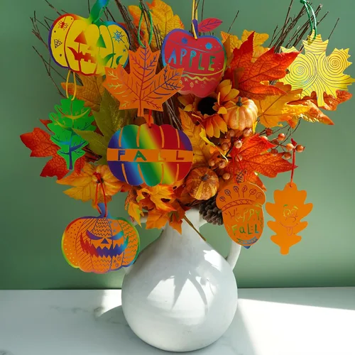 Miniatura 7 de Winlyn Juego de 48 juegos de adornos de otoño de colores mágicos para rascar de otoño, hoja de arce, hoja de roble, calabaza, manzana, bellota, kits