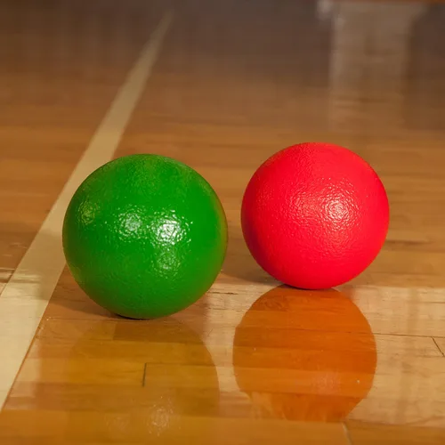 Miniatura 5 de Champion Sports Juego de bolas de dodgeball de rebote súper alto de piel de rinoceronte de 6.3 pulgadas