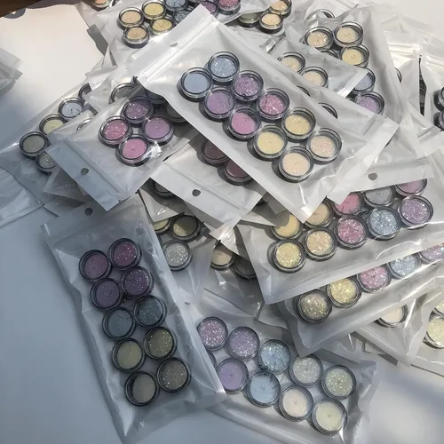Miniatura 8 de PrettyG Juego de 10 cajas de purpurina en polvo que cambia de color UV – Festival Rave Maquillaje de Belleza Cara Cuerpo Arte Decoración UV-10C