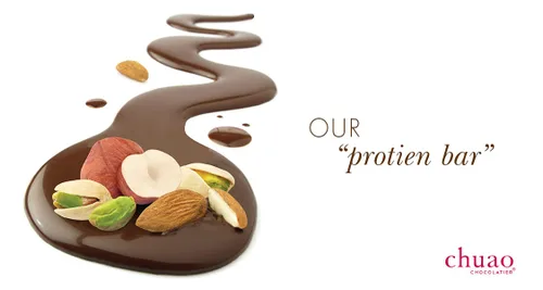 Miniatura 5 de Chuao Chocolatier Triple Nut Temptation - Mini barras de chocolate oscuro Pistachos gourmet, almendras, avellanas, sin conservantes, paquete de 24
